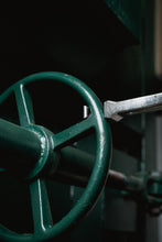 Load image into Gallery viewer, The Amigo Operator (SW7-1V)