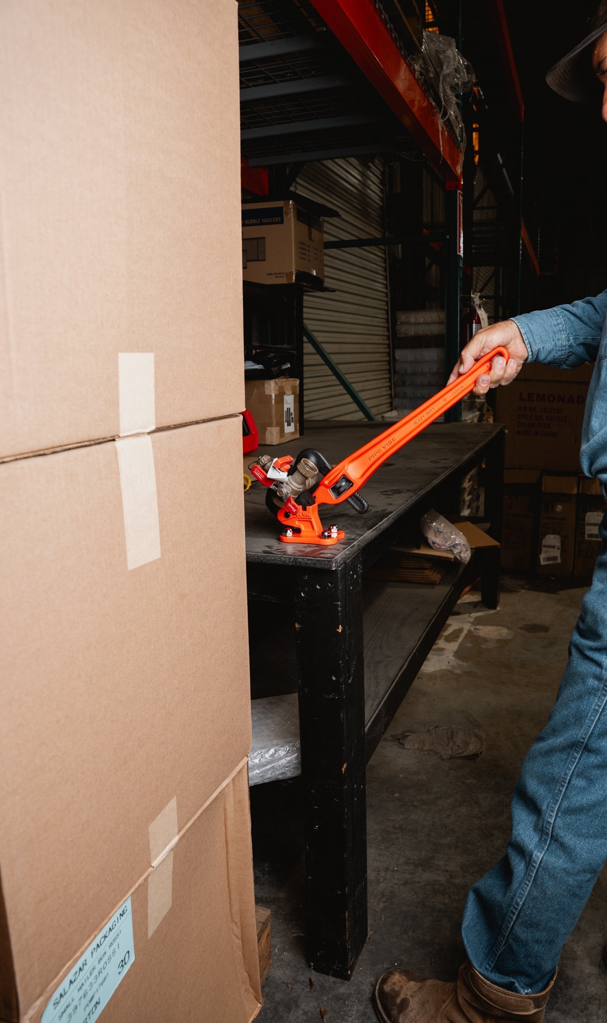 Boss™ Mountable (MV02). 2" Capacity.