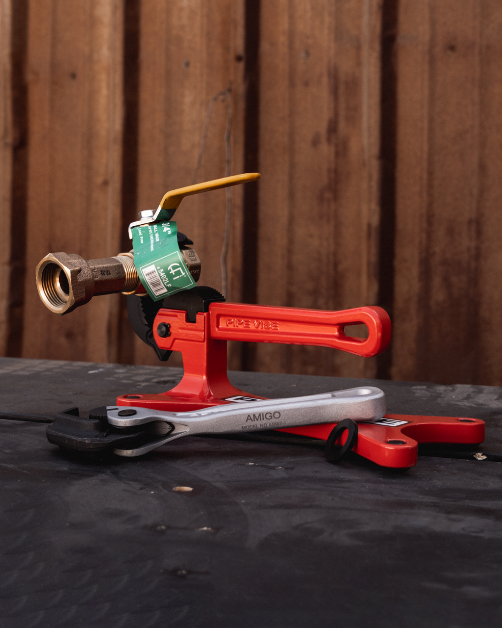 The Amigo™ (ASW7-1). 1” Capacity.